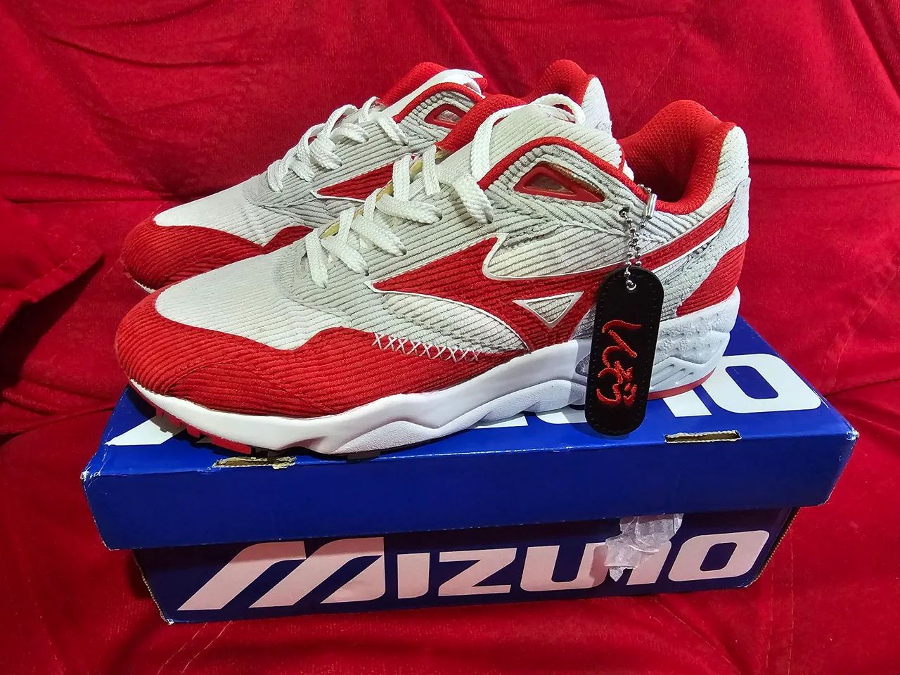 TÊNIS MIZUNO CONTENDER SHINZO 