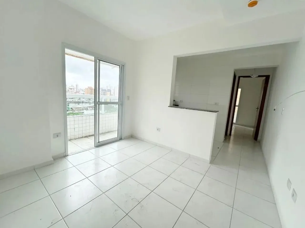 Apartamento para locação com 1 dormitórios no Boqueirão - Praia Grande - SP