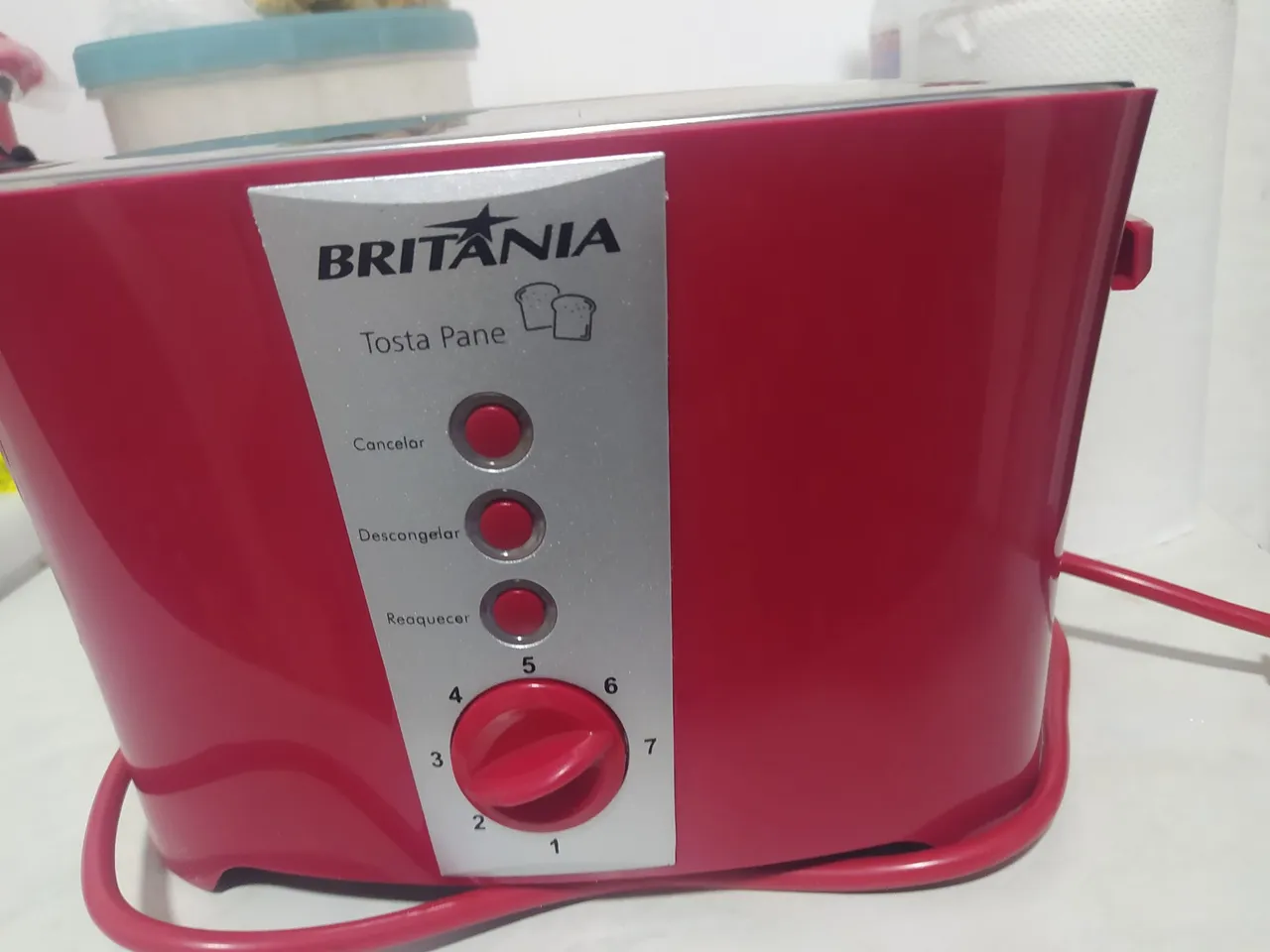 Torradeira Britânia Tosta Pane Vermelha