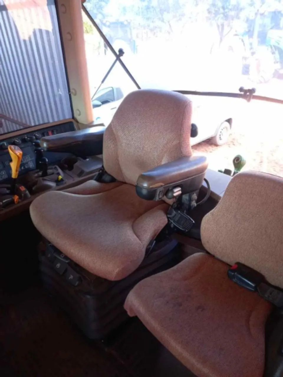 Trator 230cv ano 2020 John deere 7230j - Foto 5