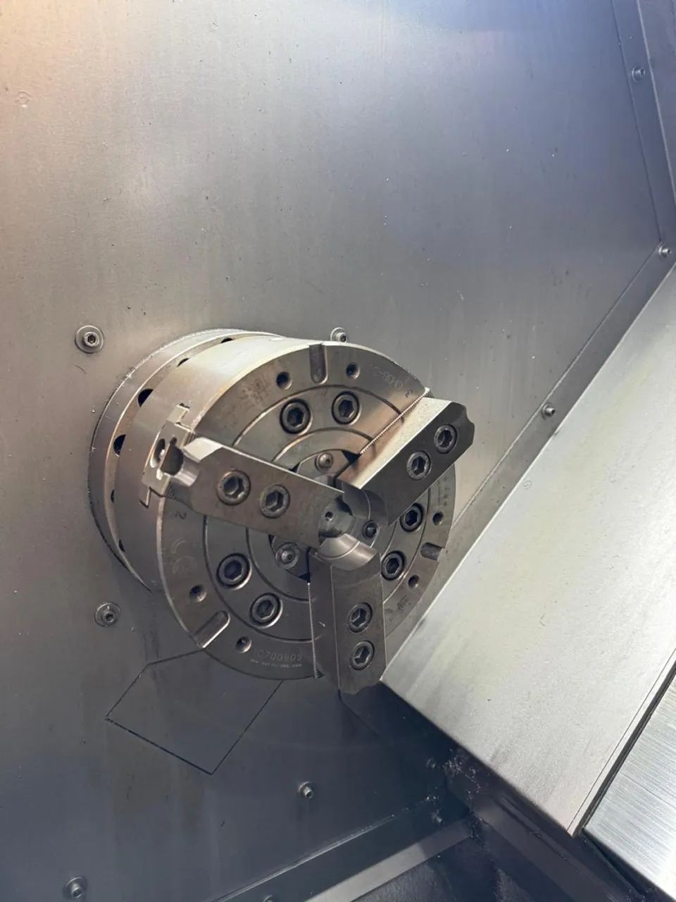 Torno CNC Okada CLS20 - Foto 4