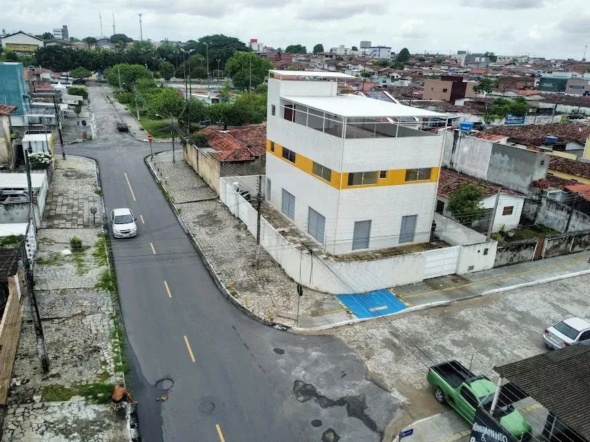 Predio com ponto comercial e moradia no Funcionários IV - João Pessoa PB - Foto 3