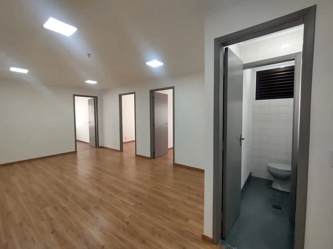 Sala Comercial Ed New York
