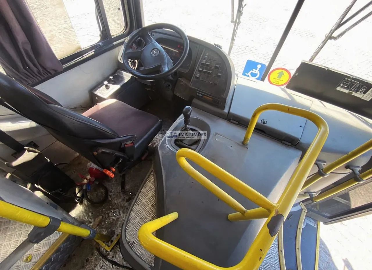 ÔNIBUS MB OF 1519 CAIO APACHE VIP 2014 - Foto 6