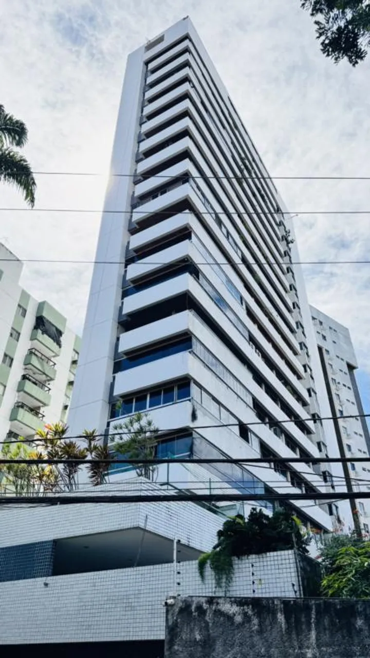 Apartamento 4 Dormitórios - Bairro AFLITOS