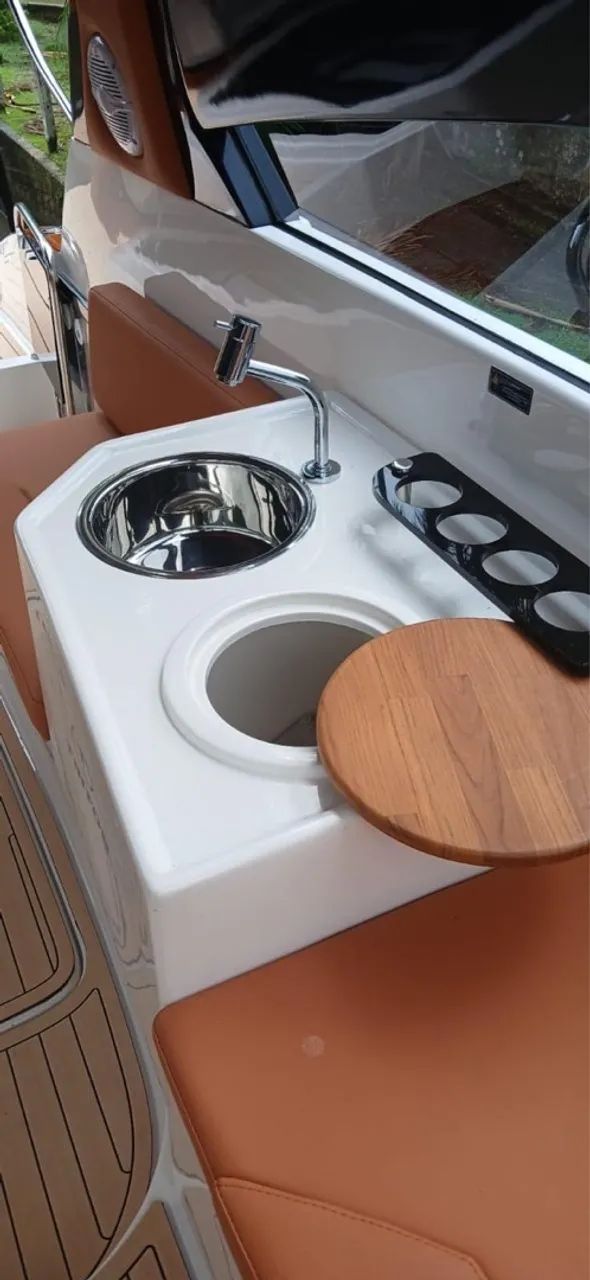 Lancha Triton 300 Sport  - Foto 4