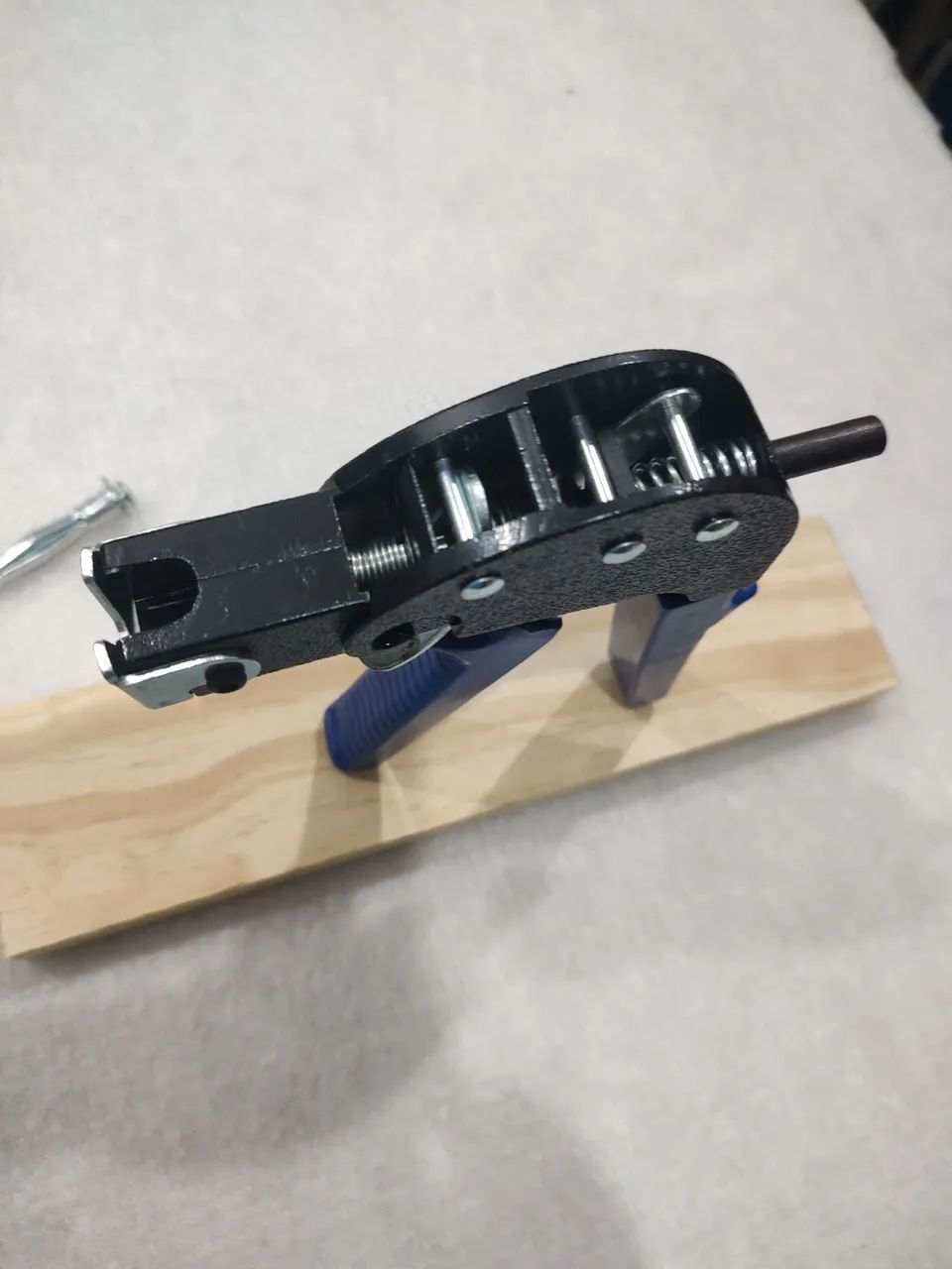 kit buchas de aço para drywall com alicate aplicador - Foto 4