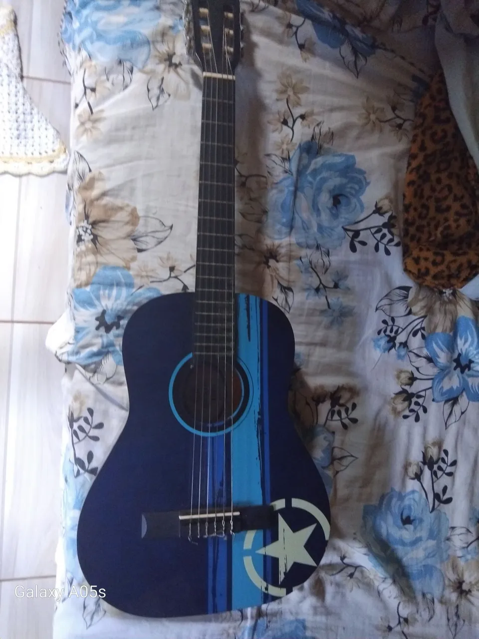 Violão novo