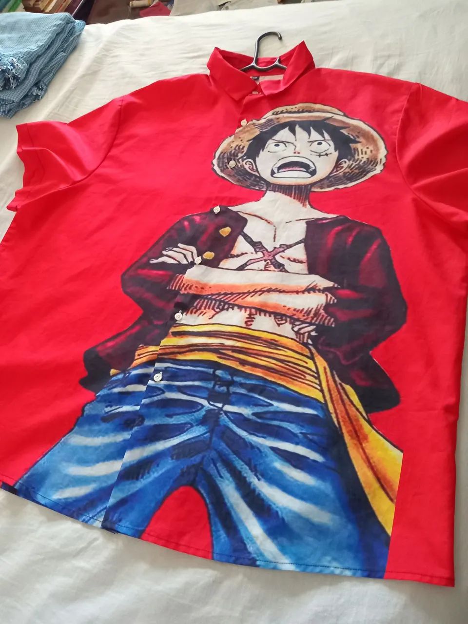 Camisa Manga Curta Luffy One Piece Vermelha Importada 