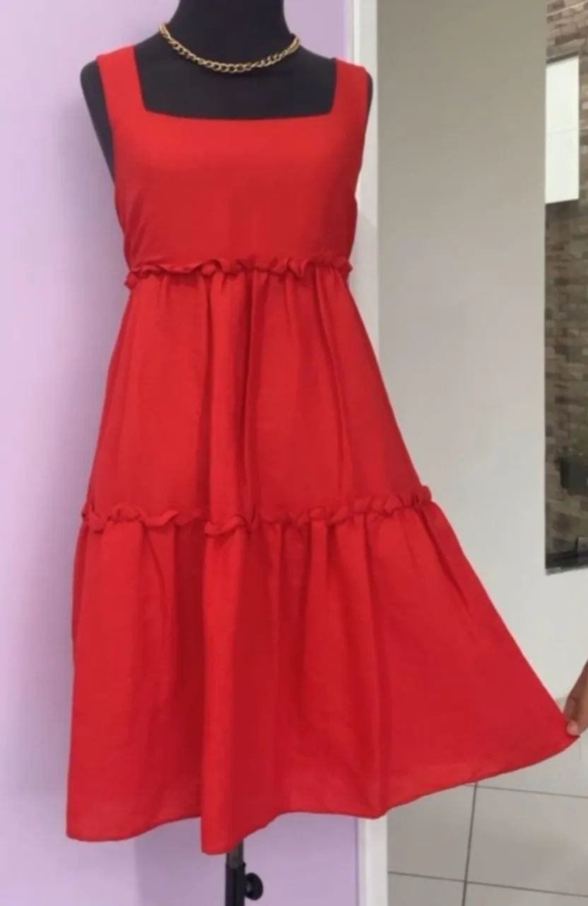 Vestido Vermelho de Alça - Tamanho M