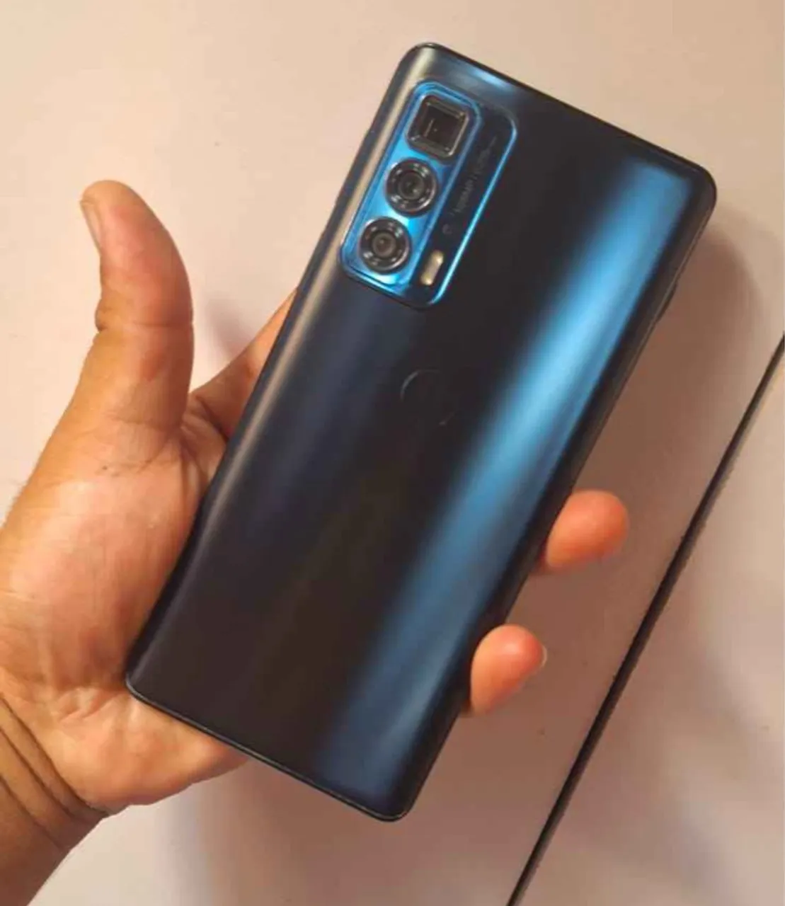 Motorola edge 20 pro- unico dono, completo com tudo de fabrica e itens da caixa