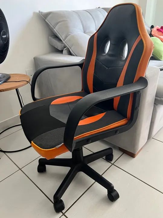 Cadeira Gamer infantil regulável Tok&Stok  - Foto 5