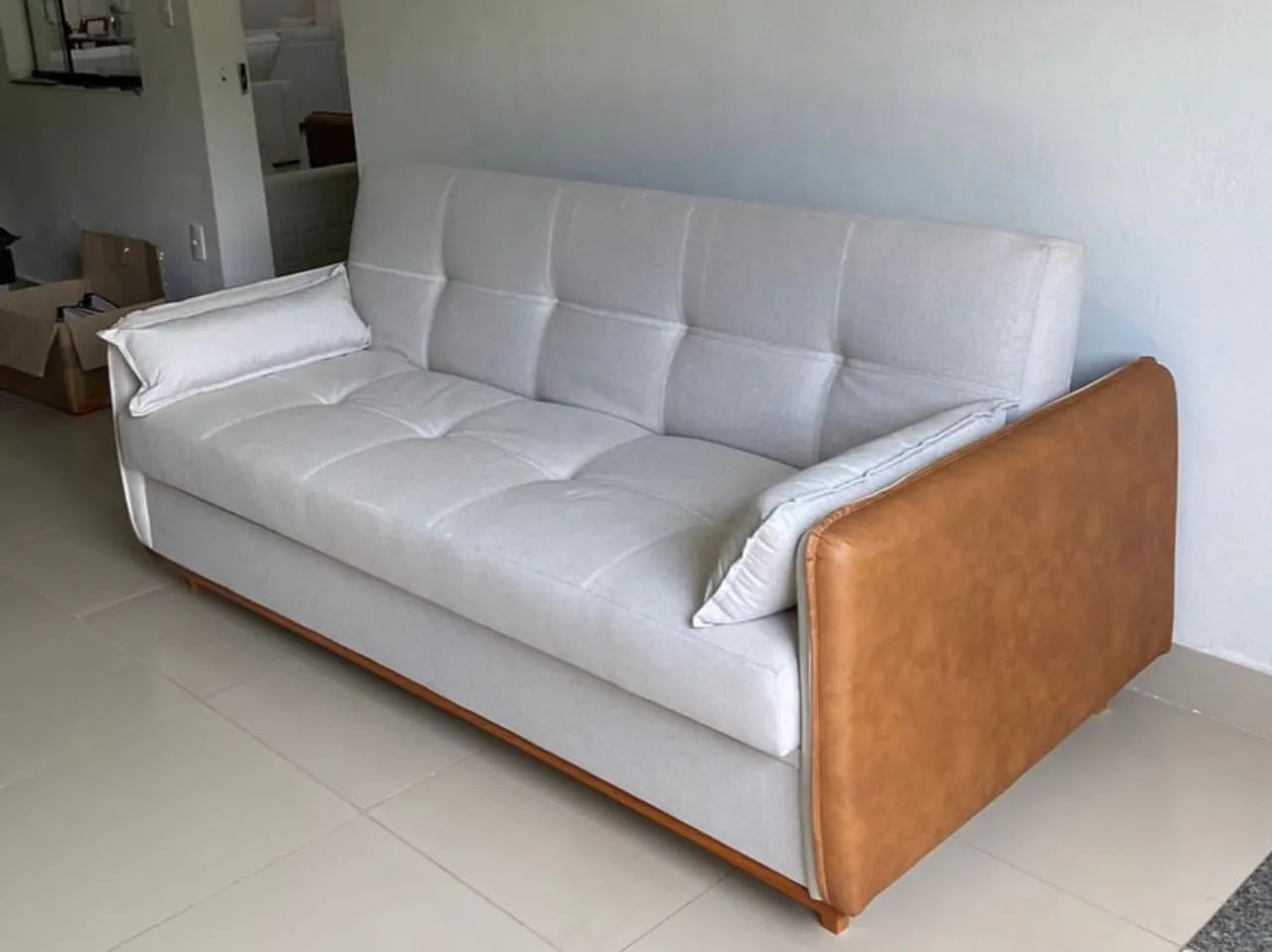 Sofá Cama Ipanema Baú Linho Bege Larg. 2.05m Produto Novo  - Foto 4