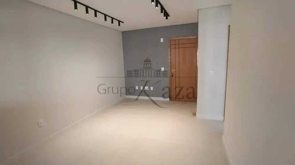 Apartamento - Jardim Satélite - Residencial Jardim Europa - 2 Dormitórios - 65m².