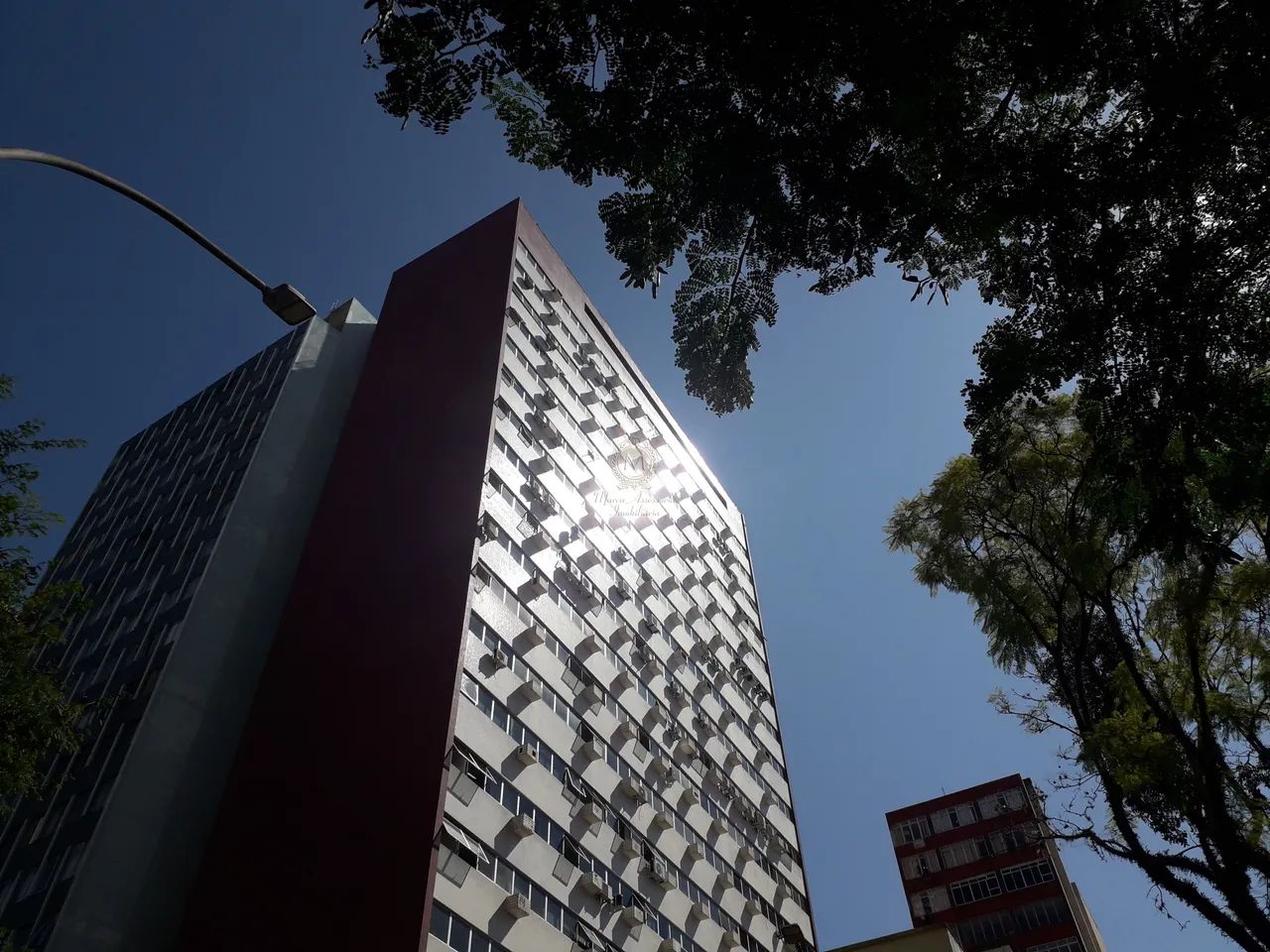 Edf. Arnaldo Thá- No coração de CuritibaExcelente oportunidade de investimento - Foto 2