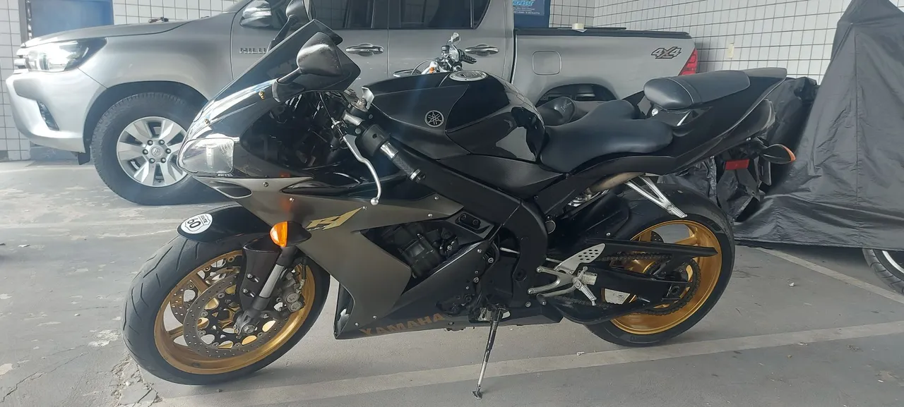 R1