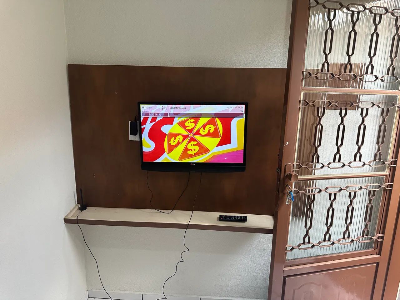 Quitinete 2 quartos mobiliada ótima localização - Foto 4