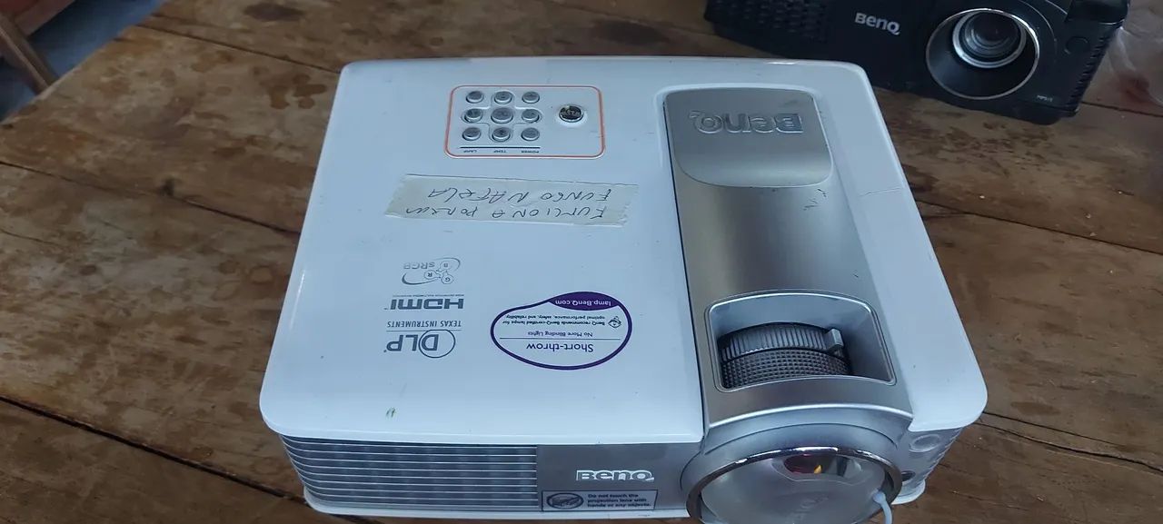 Benq projector HDMI has fungus on the screen but does not interfere with use64573481152131120