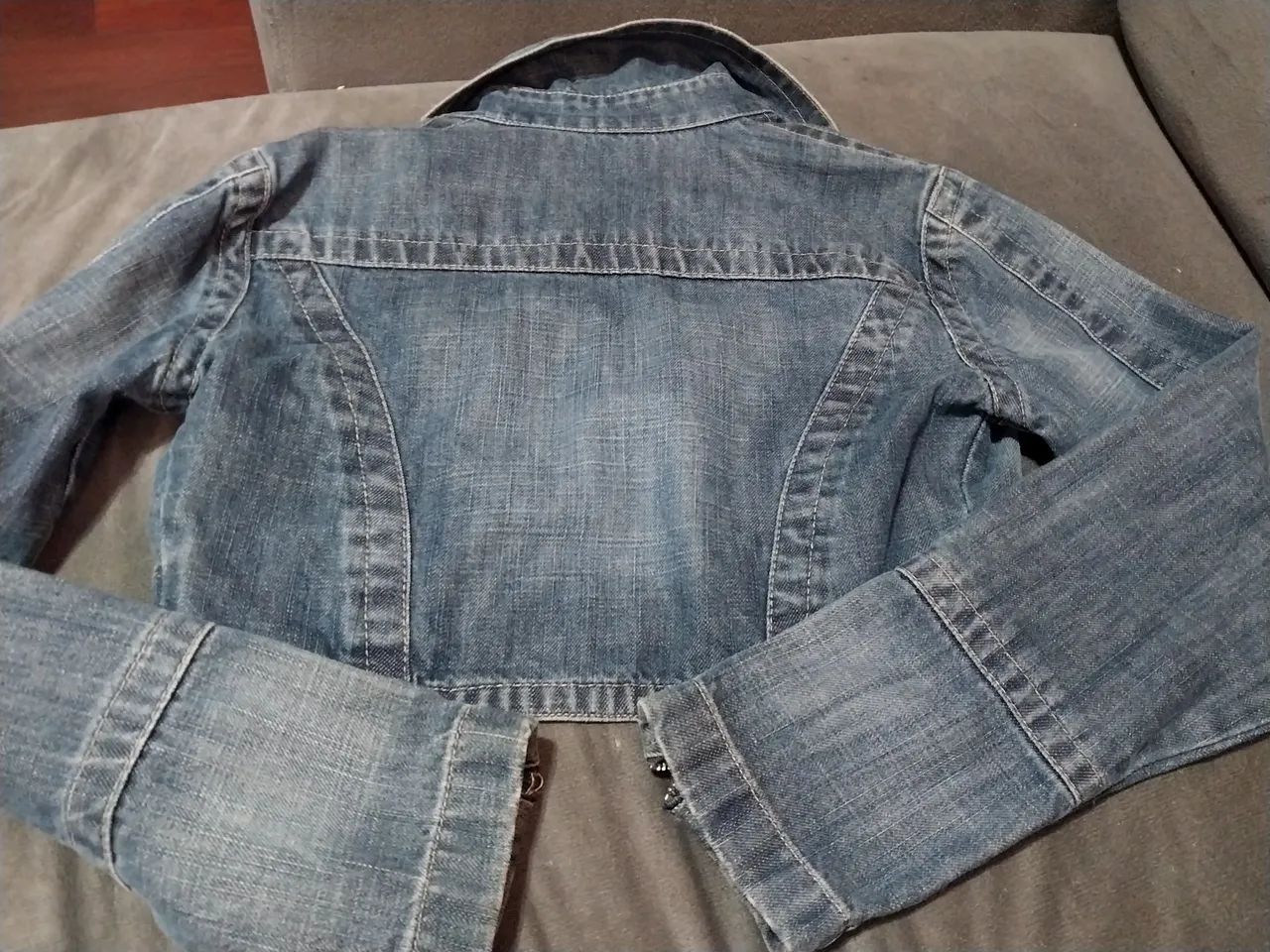 Jaqueta Jeans Cropped - Foto 3