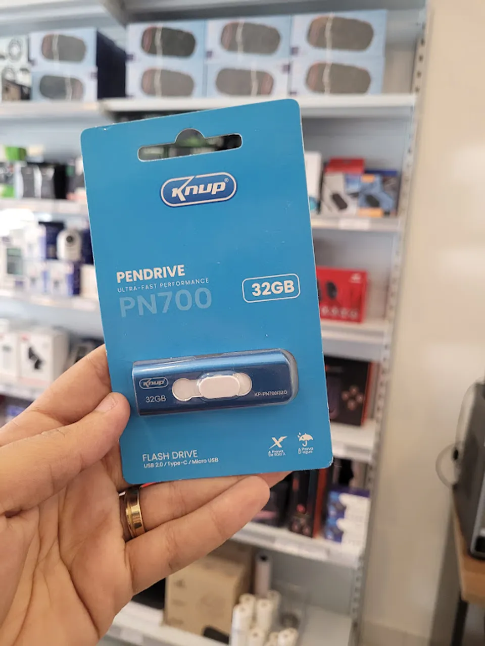 PENDRIVE 32GB KNUP KP-PN700/32G USB tipo C e USB A