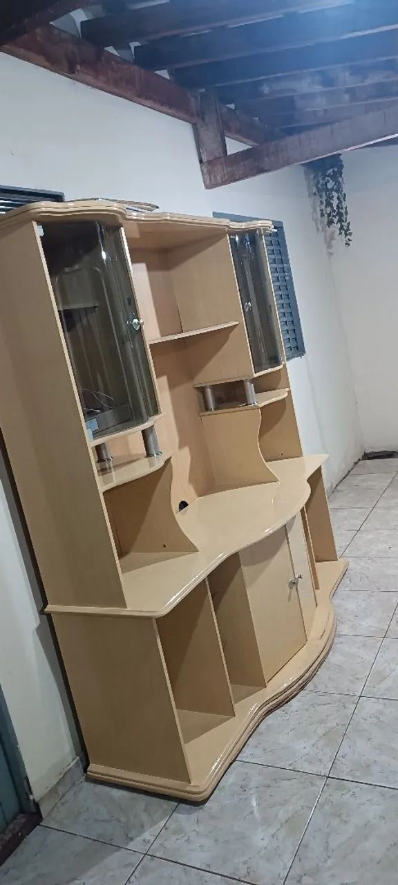 Vendo estante/rack de madeira clara em ótimo estado!
