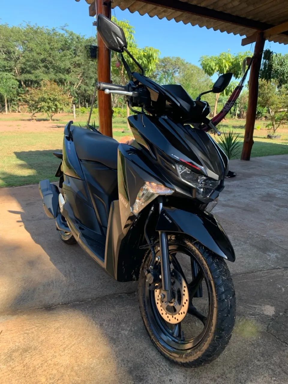 Vendo moto Neo único dono 