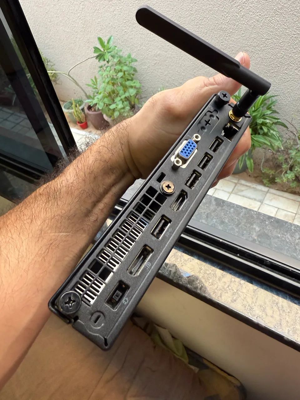 Mini Pc Lenovo Thinkcentre M70q I3-10100t 8gb Ssd 240gb