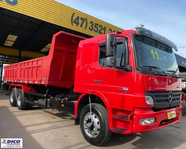 M.BENZ 2425 Caçamba 2011