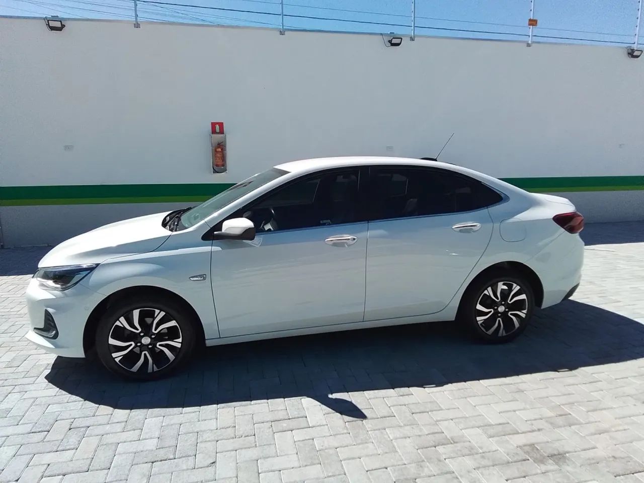 Chevrolet Onix Plus Premier 1.0 12V TB Flex Aut. 4P 2024 - Foto 7