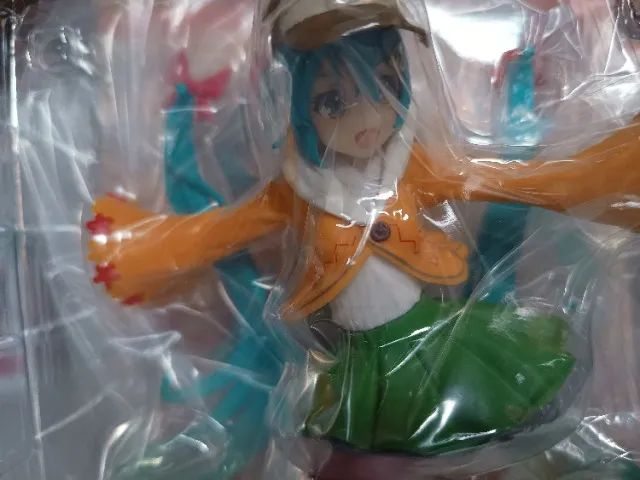 Figure Hatsune Miku Renovação Bagagem Roupas De Outono Original - Foto 4