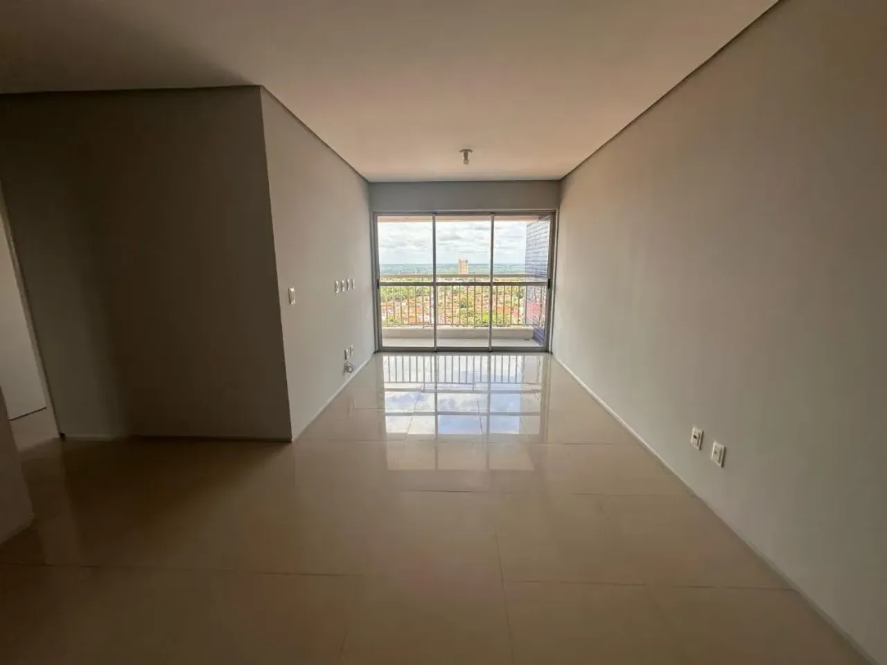 Thailson / Alugo apartamento no condominio Savona Residence