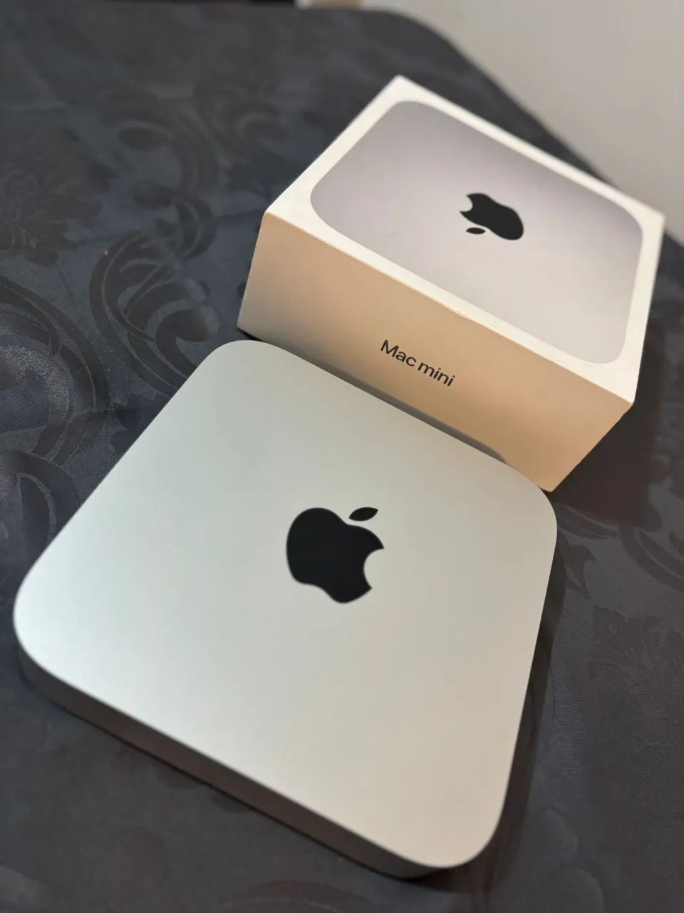 Mac mini M1 - 8GB / 512GB SSD - Desempenho Pro em Tamanho Compacto