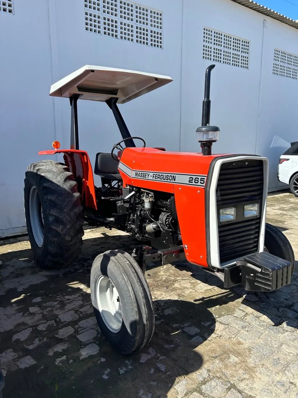 Trator Mf 265 4x2 ano 1992