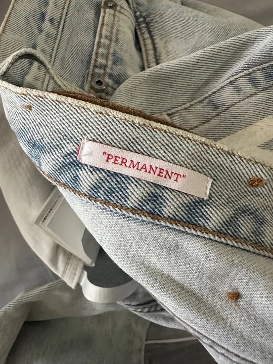 CALÇA JEANS OFF WHITE ORIGINAL - Foto 4