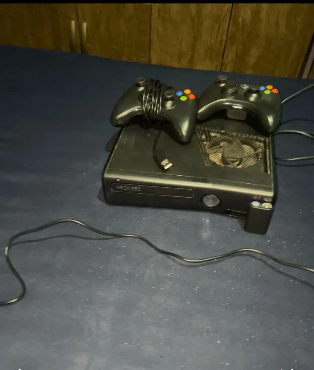 Xbox 360 com 2 Controles