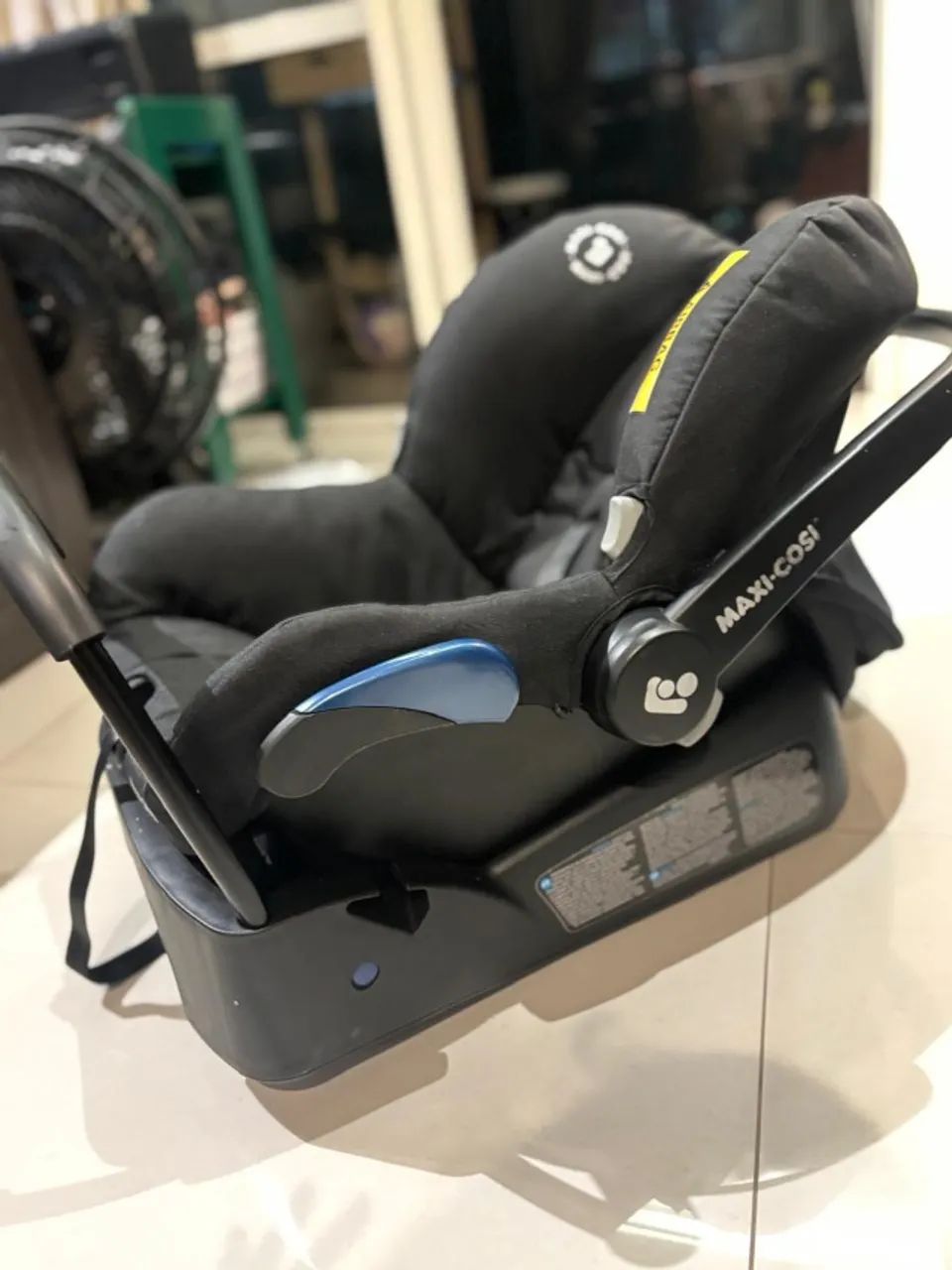 Bebê Conforto Maxi-Cosi, Citi com base, Essential Black