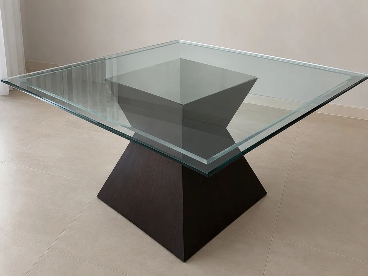 Mesa quadrada 8 lugares 