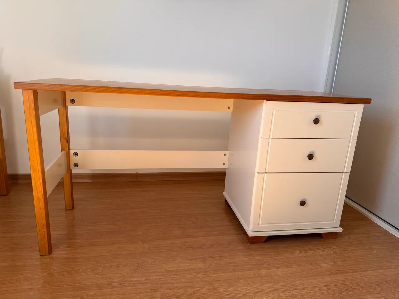 MESA DE ESCRITÓRIO 