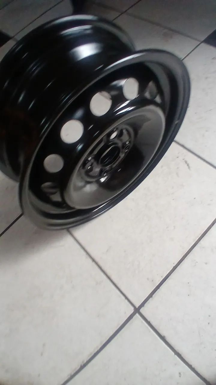 RODA DE FERRO ORIGINAL TOYOTA ETIOS FURAÇÃO 4.100 NOVA  - Foto 6