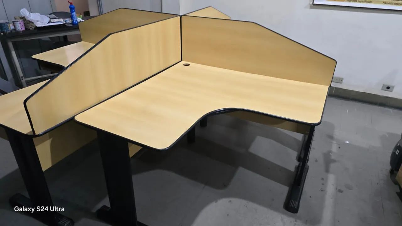 Mesa em ilha para escritorio  - Foto 2