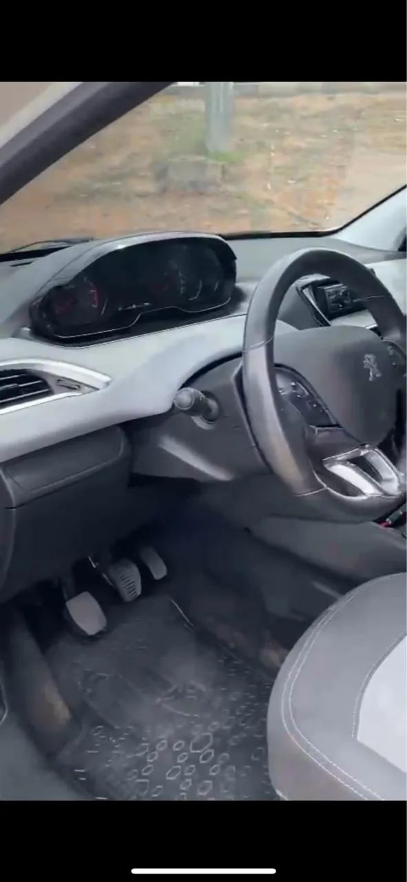 Peugeot 208 Active/active Pack 1.5 Flex 8V 5P 2014 - Foto 4