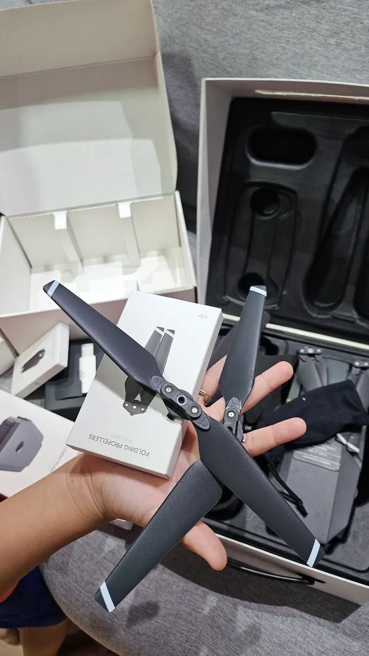 DJI MAVIC PRO COMBO FLY MORE  - Foto 6