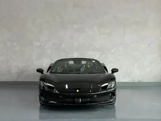 Ferrari 296 GTS (Híbrido), foto 2 de 20
