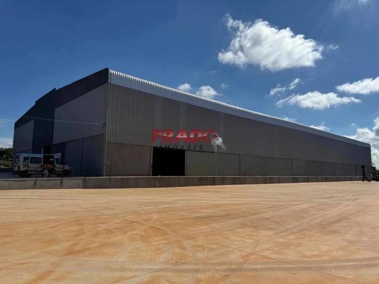 Barracão para alugar em Maringá, Parque Industrial, com 10000 m² - Foto 2