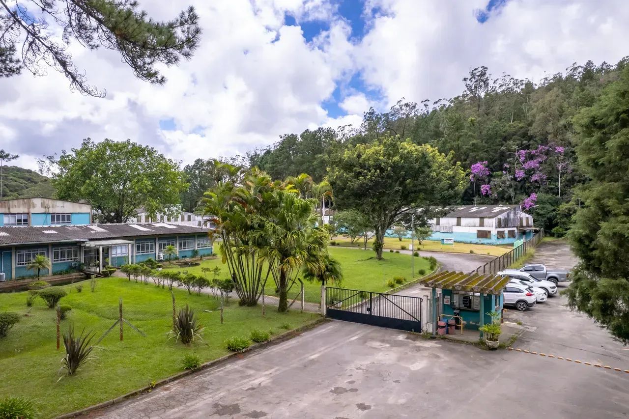 Vende-se Complexo Imobiliário em São Bernardo/SP | 863.200 m² de Terreno e 9.149,90 m² Con - Foto 3