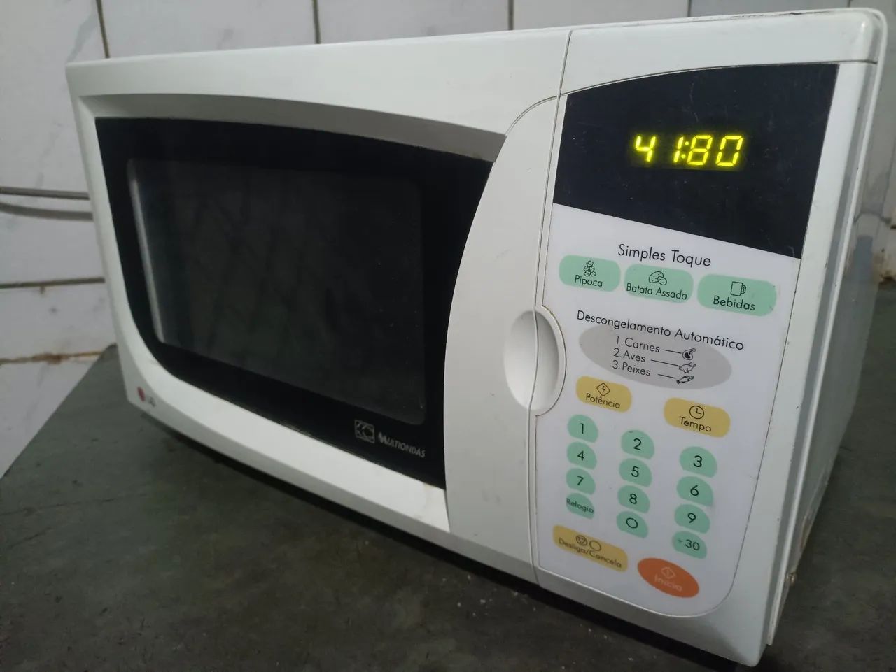 Microondas LG 20 litros  - Foto 3