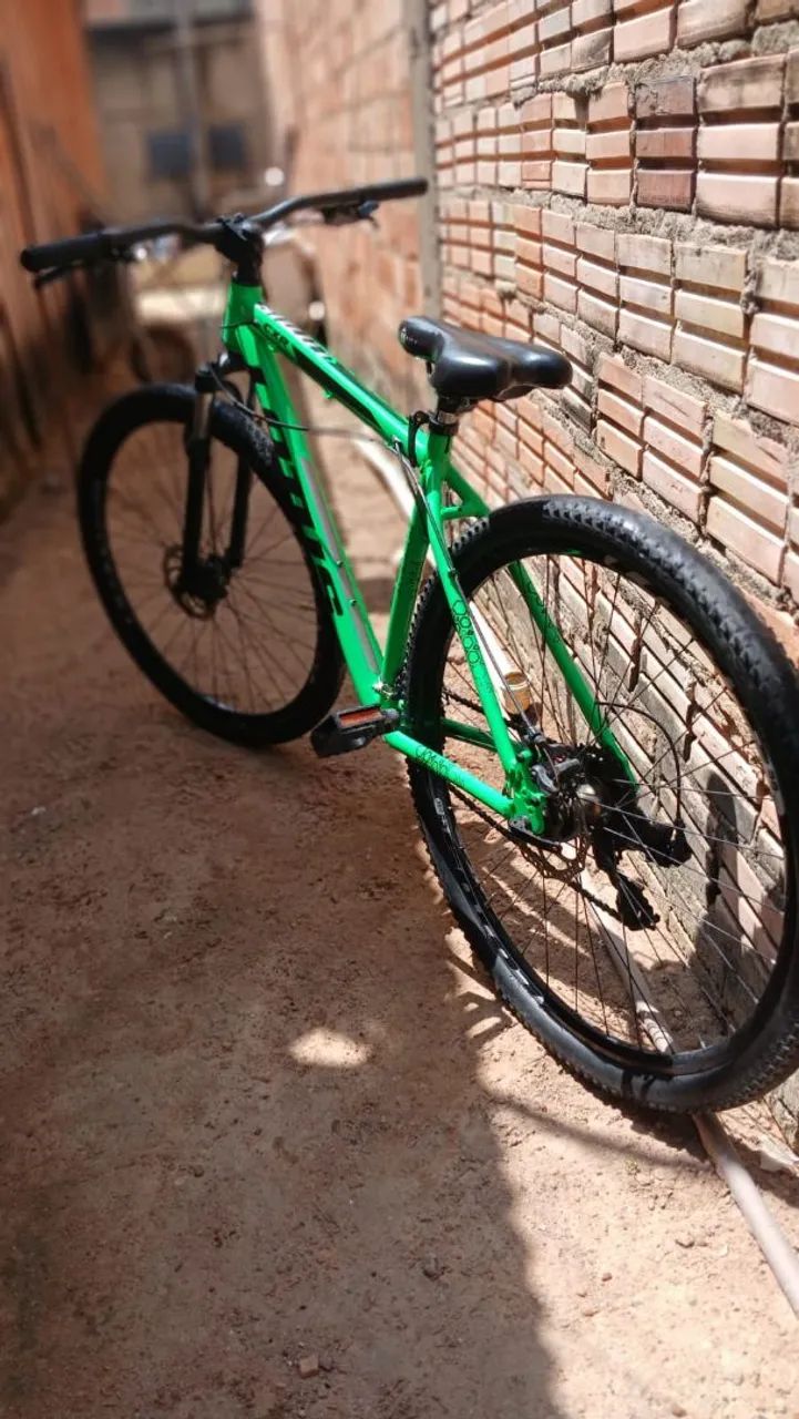 Vende-se Bicicleta lótus aro 29 - Foto 4