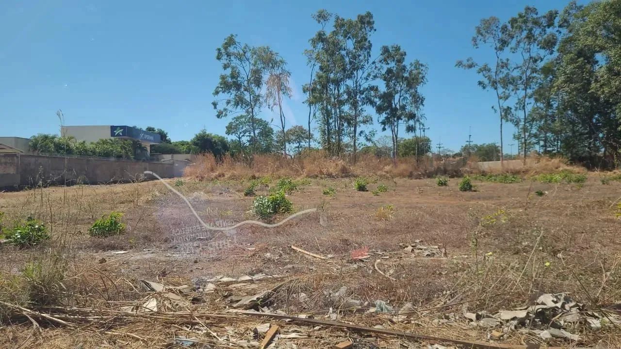 VENDE-SE LOTE PRÓXIMO A TEOTONIO SEGURADO