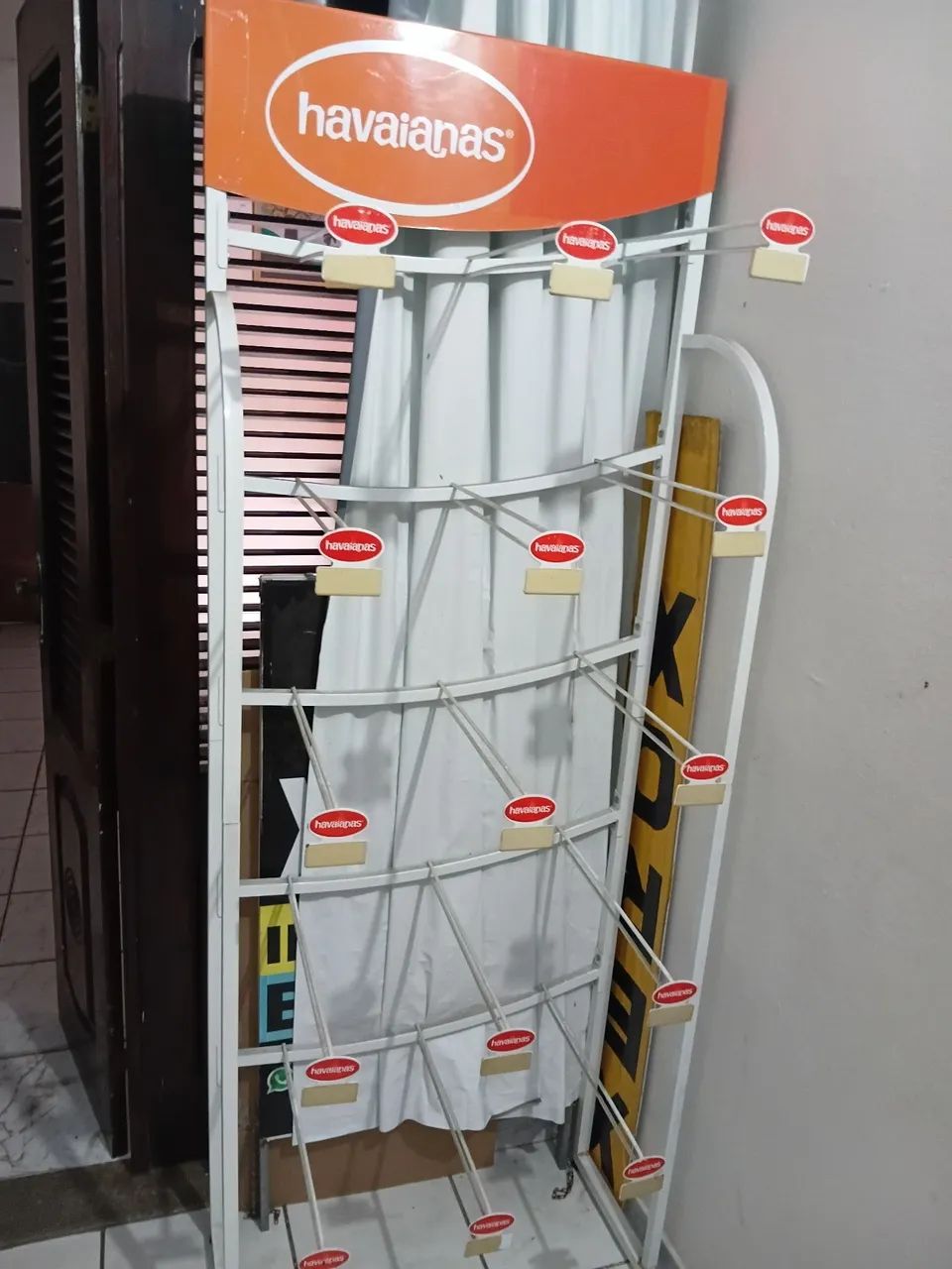 Expositor para Havaianas  - Foto 3