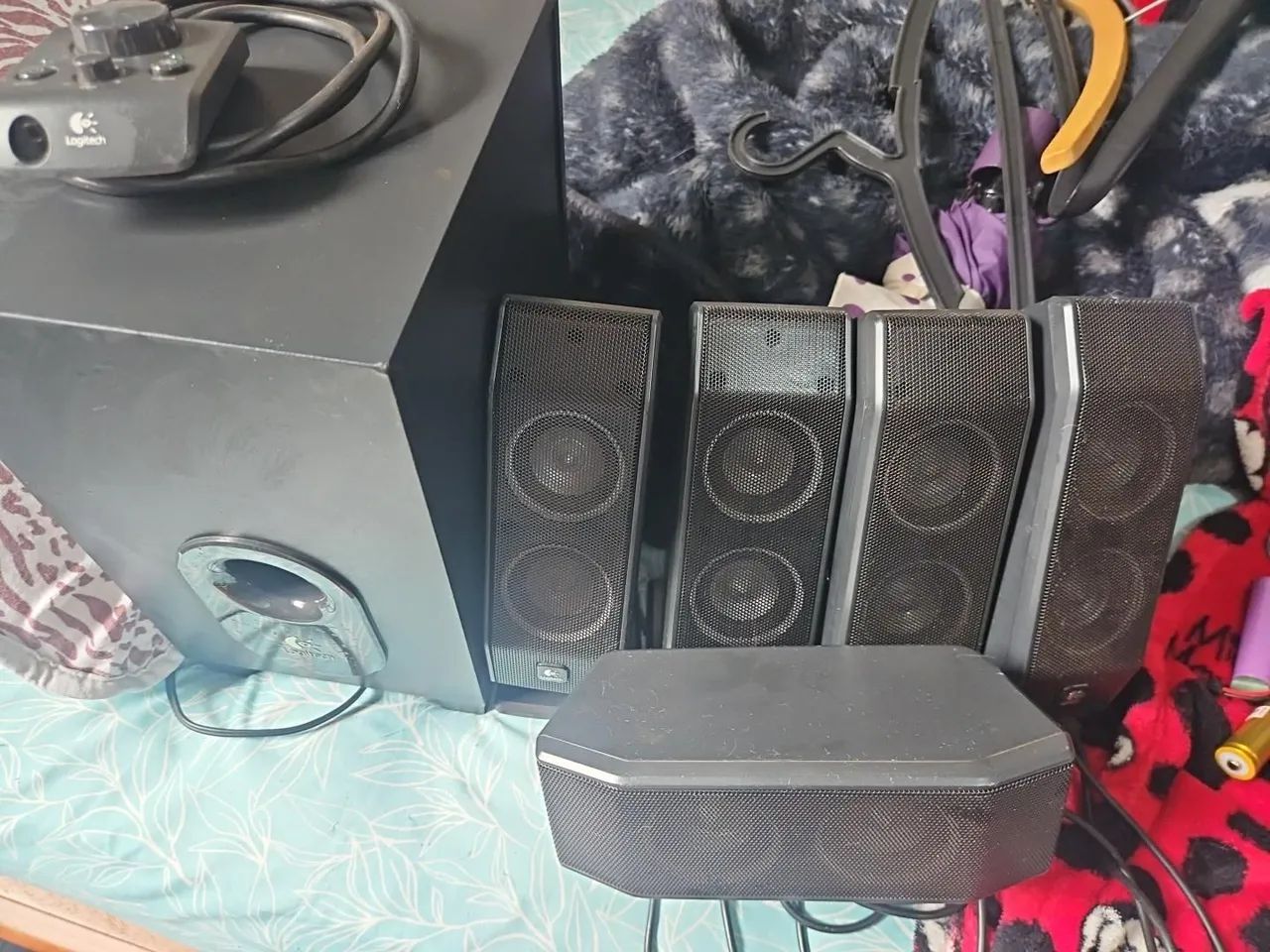 Logitech  - Foto 3